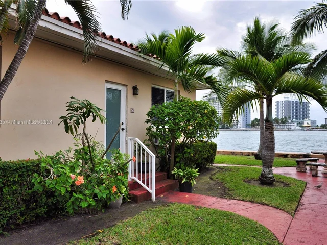 2160 Bay Dr # 7, Miami Beach FL 33141