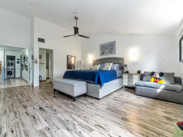 20416 NE 34th Ct # 17, Aventura FL 33180