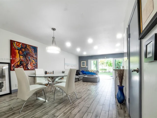 20416 NE 34th Ct # 17, Aventura FL 33180