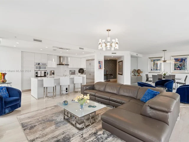 100 E Las Olas Blvd # 3201, Fort Lauderdale FL 33301