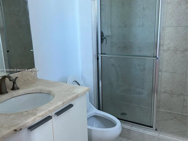 14951 Royal Oaks Ln # 1901, North Miami FL 33181