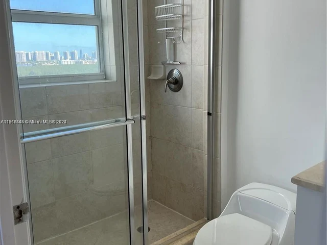 14951 Royal Oaks Ln # 1901, North Miami FL 33181