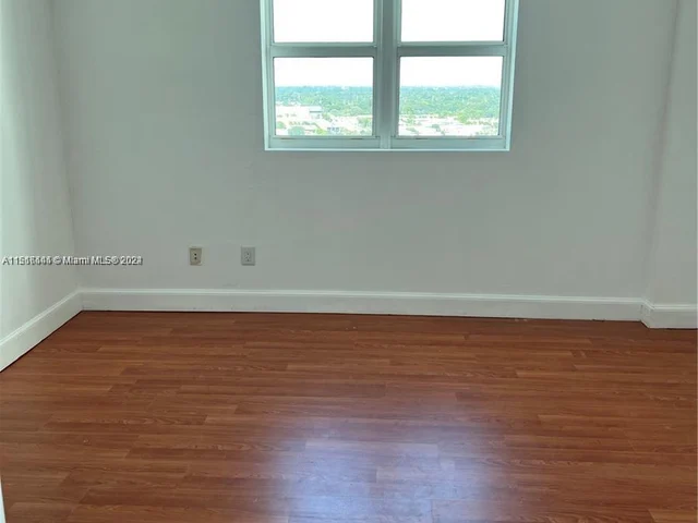 14951 Royal Oaks Ln # 1901, North Miami FL 33181