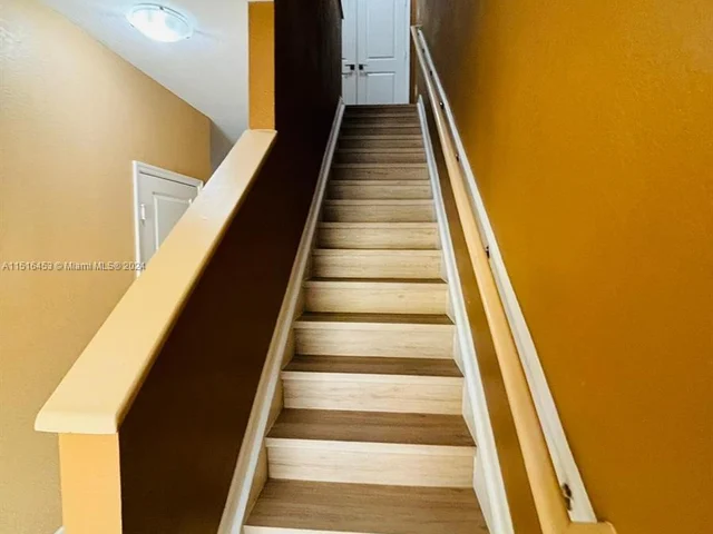 4030 NW 11th St, Lauderhill FL 33313