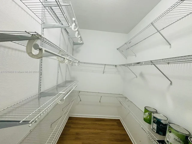 4030 NW 11th St, Lauderhill FL 33313