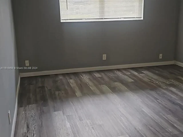 7825 Fairview Dr # 209, Tamarac FL 33321