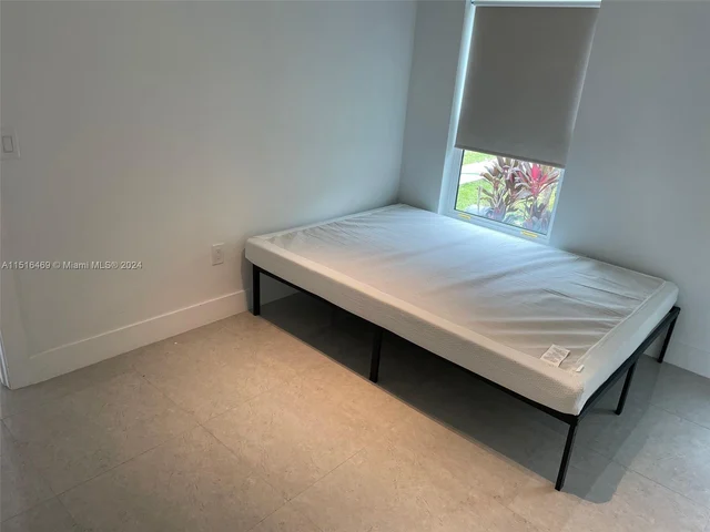 248 Carlisle Dr, Miami Springs FL 33166