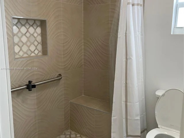 248 Carlisle Dr, Miami Springs FL 33166