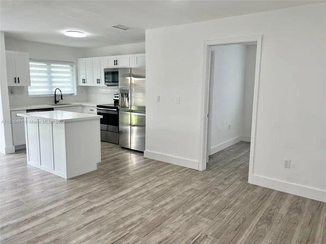 3530 NW 197th St, Miami Gardens FL 33056