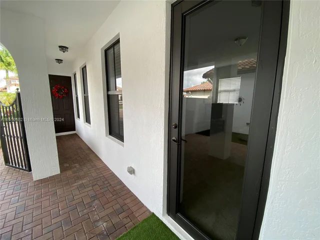 3172 NW 82nd Way, Cooper City FL 33024