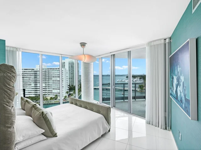 1445 16th St, Miami Beach FL 33139