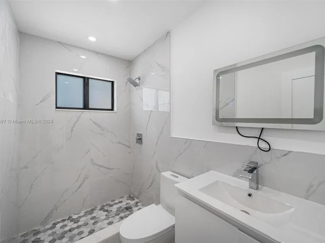 1521 NW 55th Ave, Lauderhill FL 33313