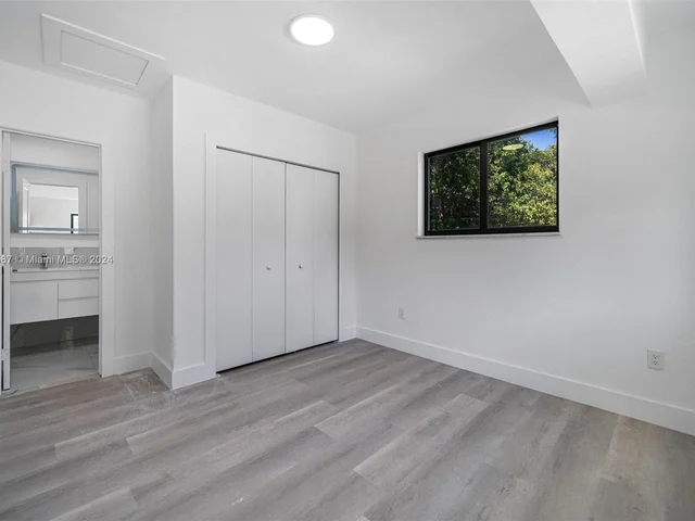 1521 NW 55th Ave, Lauderhill FL 33313