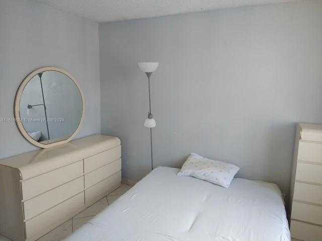 250 NE 174th St # 2008, Sunny Isles Beach FL 33160