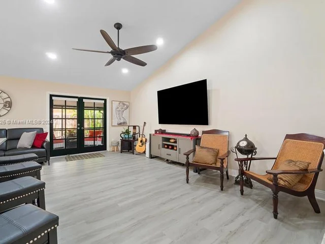 457 Goldenwood Way, Wellington FL 33414