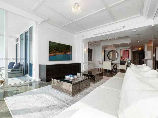 100 S Pointe Dr # 3205, Miami Beach FL 33139