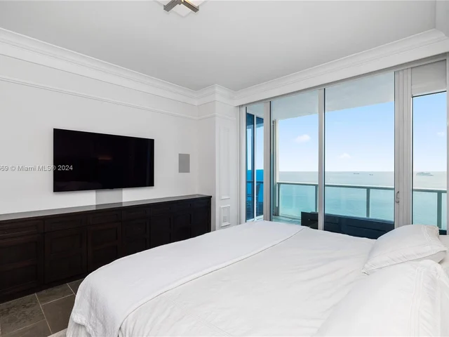 100 S Pointe Dr # 3205, Miami Beach FL 33139