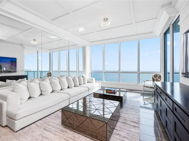 100 S Pointe Dr # 3205, Miami Beach FL 33139