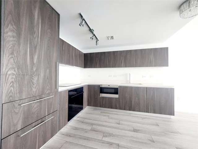 3131 NE 7th Ave # 4205, Miami FL 33137