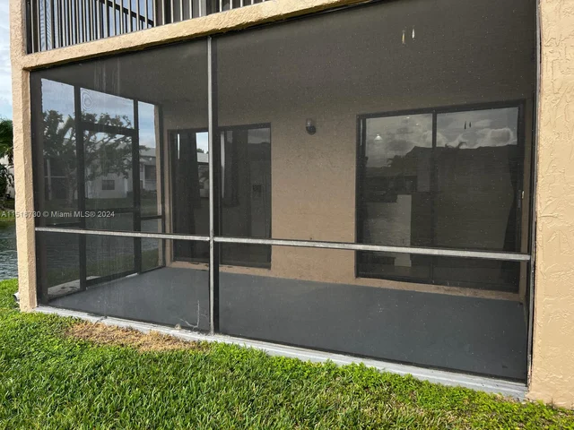 1160 WASHINGTON CR # 1160B, Homestead FL 33034