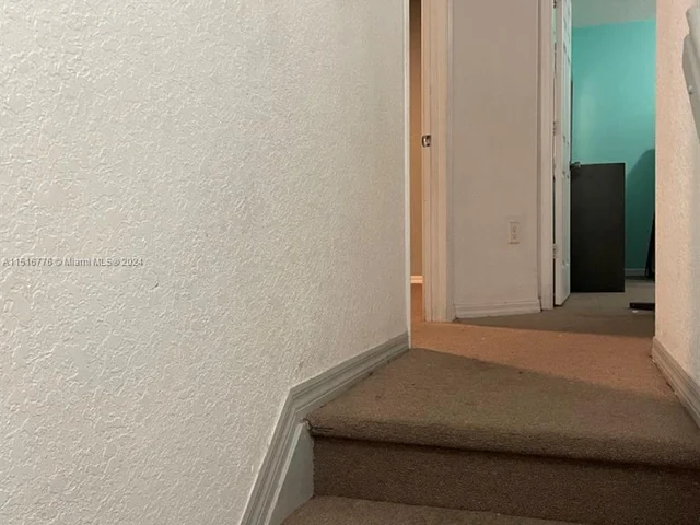 600 SW 11th St, Florida City FL 33034