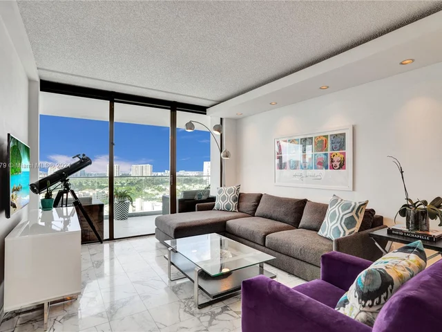 19707 Turnberry Way # 16C, Aventura FL 33180