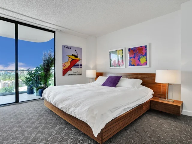 19707 Turnberry Way # 16C, Aventura FL 33180