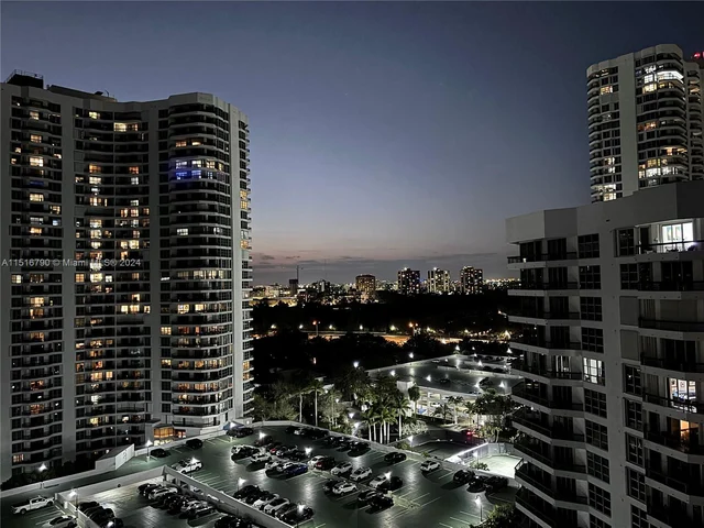 3600 Mystic Pointe Dr. # 1801, Aventura FL 33180