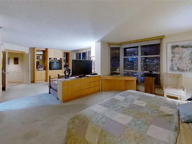 3600 Mystic Pointe Dr. # 1801, Aventura FL 33180