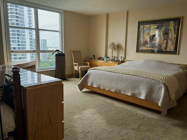 3600 Mystic Pointe Dr. # 1801, Aventura FL 33180