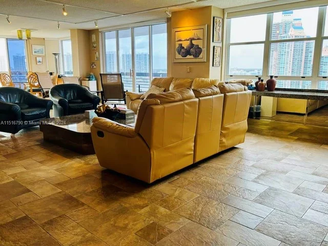 3600 Mystic Pointe Dr. # 1801, Aventura FL 33180