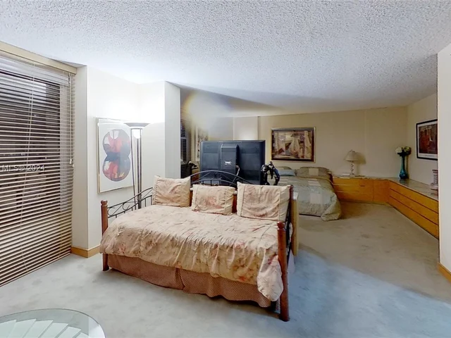 3600 Mystic Pointe Dr. # 1801, Aventura FL 33180