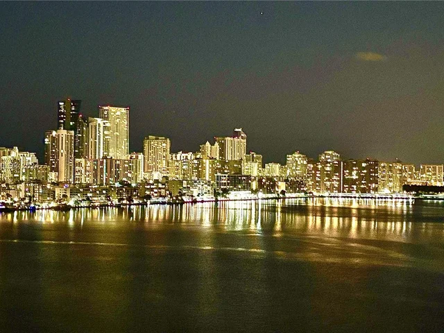 3600 Mystic Pointe Dr. # 1801, Aventura FL 33180