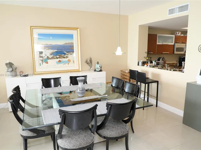 3330 NE 190th St # 1312, Aventura FL 33180