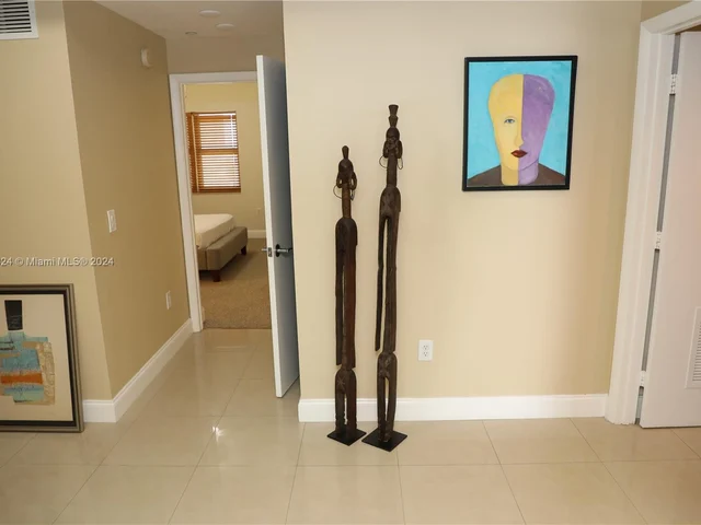 3330 NE 190th St # 1312, Aventura FL 33180