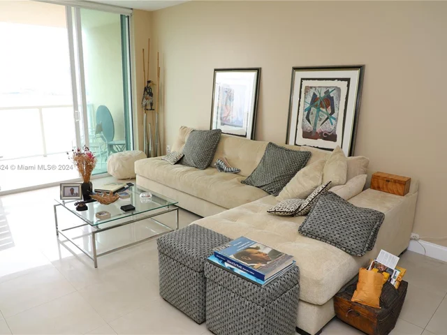 3330 NE 190th St # 1312, Aventura FL 33180