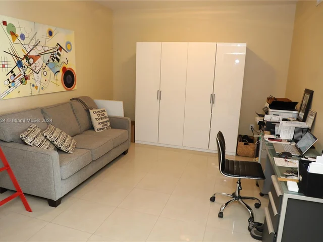 3330 NE 190th St # 1312, Aventura FL 33180