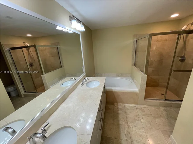 3330 NE 190th St # 1312, Aventura FL 33180