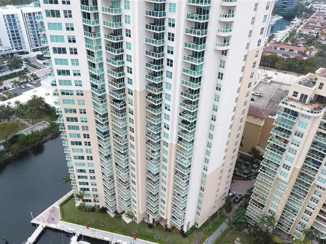 3330 NE 190th St # 1312, Aventura FL 33180