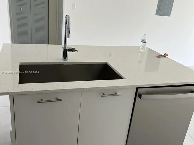 8167 NW 41st St # 309, Doral FL 33166