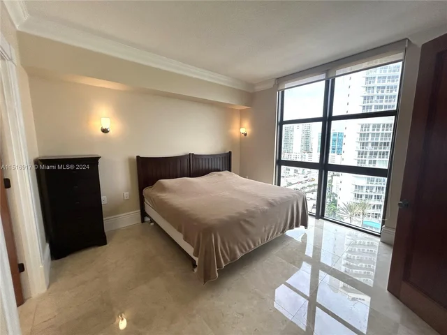 16275 Collins Ave # 1002, Sunny Isles Beach FL 33160