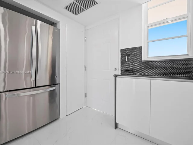 2999 Point East Dr # C514, Aventura FL 33160