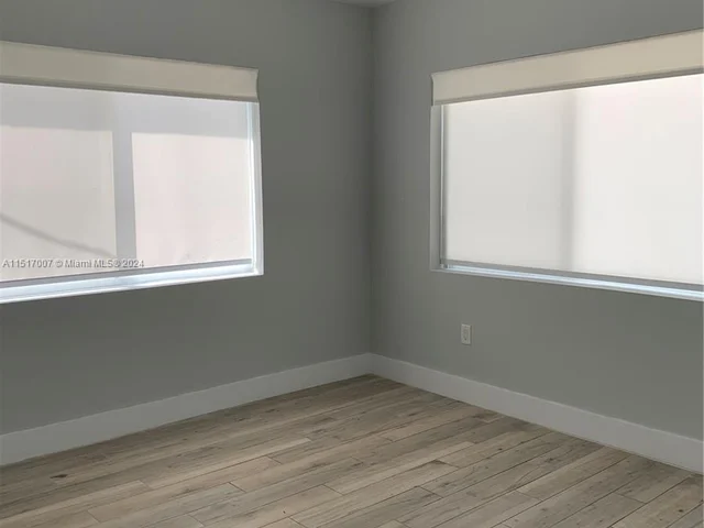 942 Lenox Ave # 19, Miami Beach FL 33139