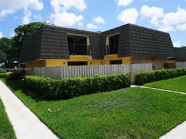 3105 31st Way # 3105, West Palm Beach FL 33407