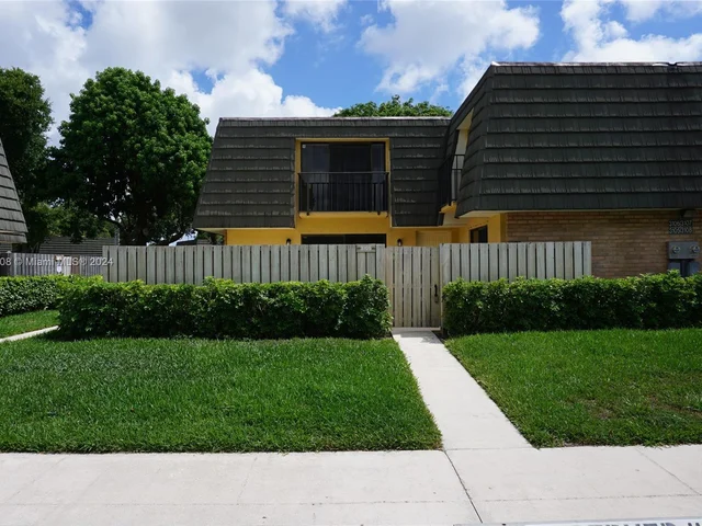 3105 31st Way # 3105, West Palm Beach FL 33407