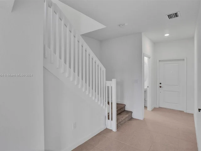 2411 NW 131 CIR, Miami FL 33167