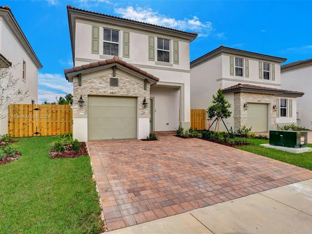 2411 NW 131 CIR, Miami FL 33167