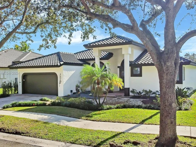 1470 Lantana Ct, Weston FL 33326