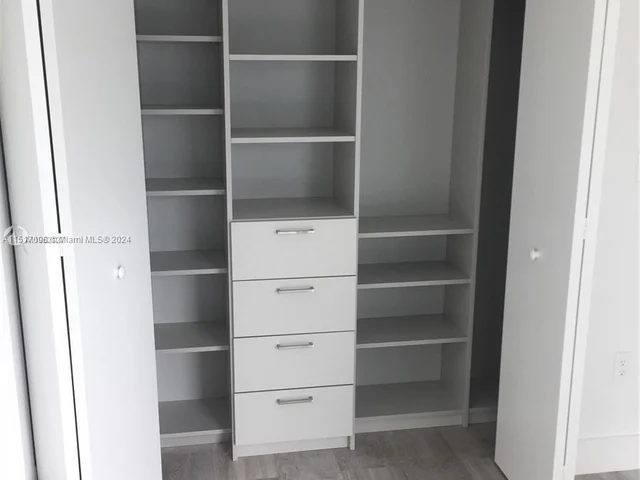 1300 S Miami Ave # 3011, Miami FL 33130