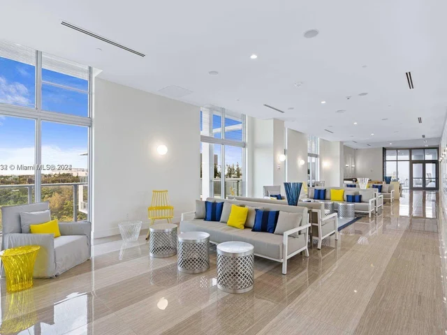 2000 Metropica Way # 1906, Sunrise FL 33323